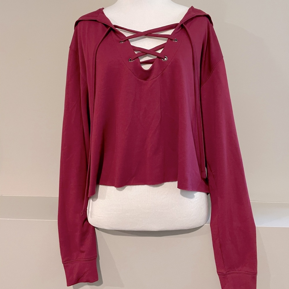 Express lace-up crop hoodie